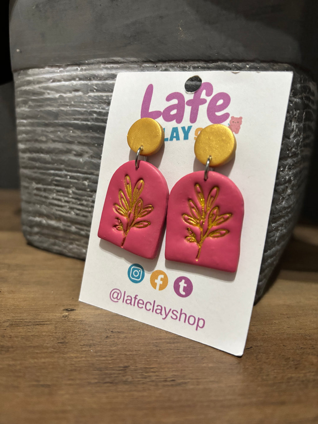 Leaves Pink Earrings