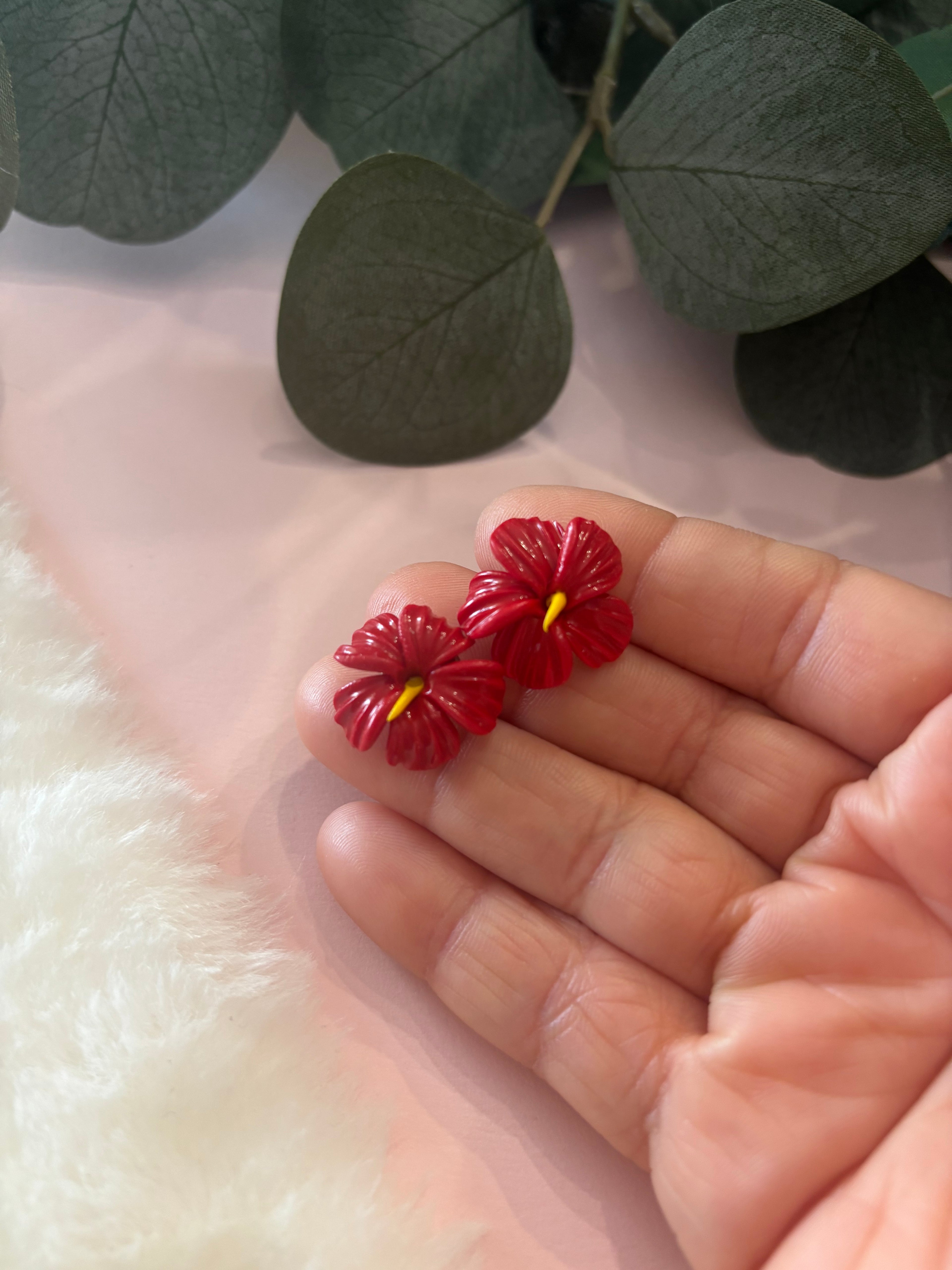 Flor de Maga Studs
