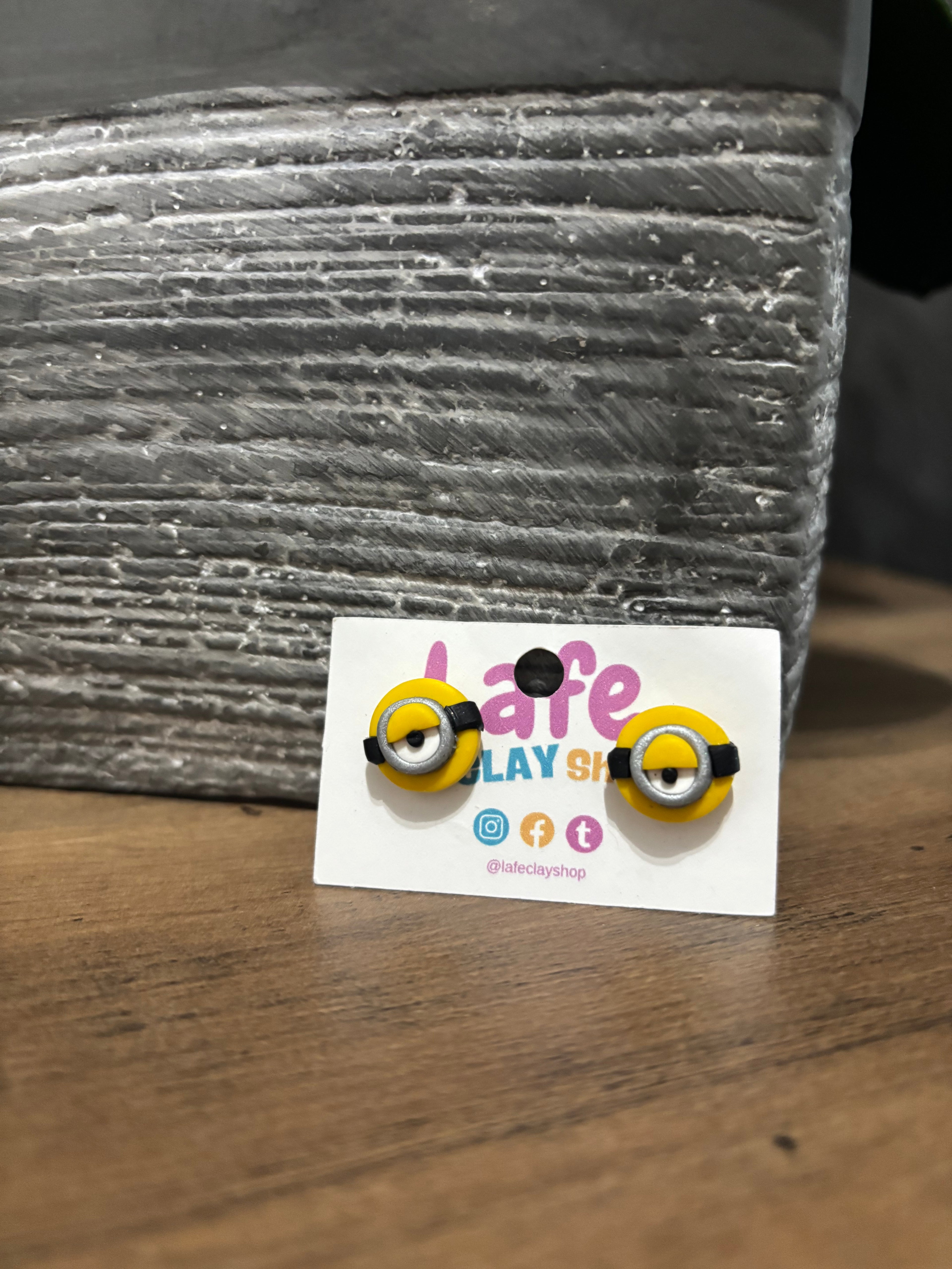 Minions Studs