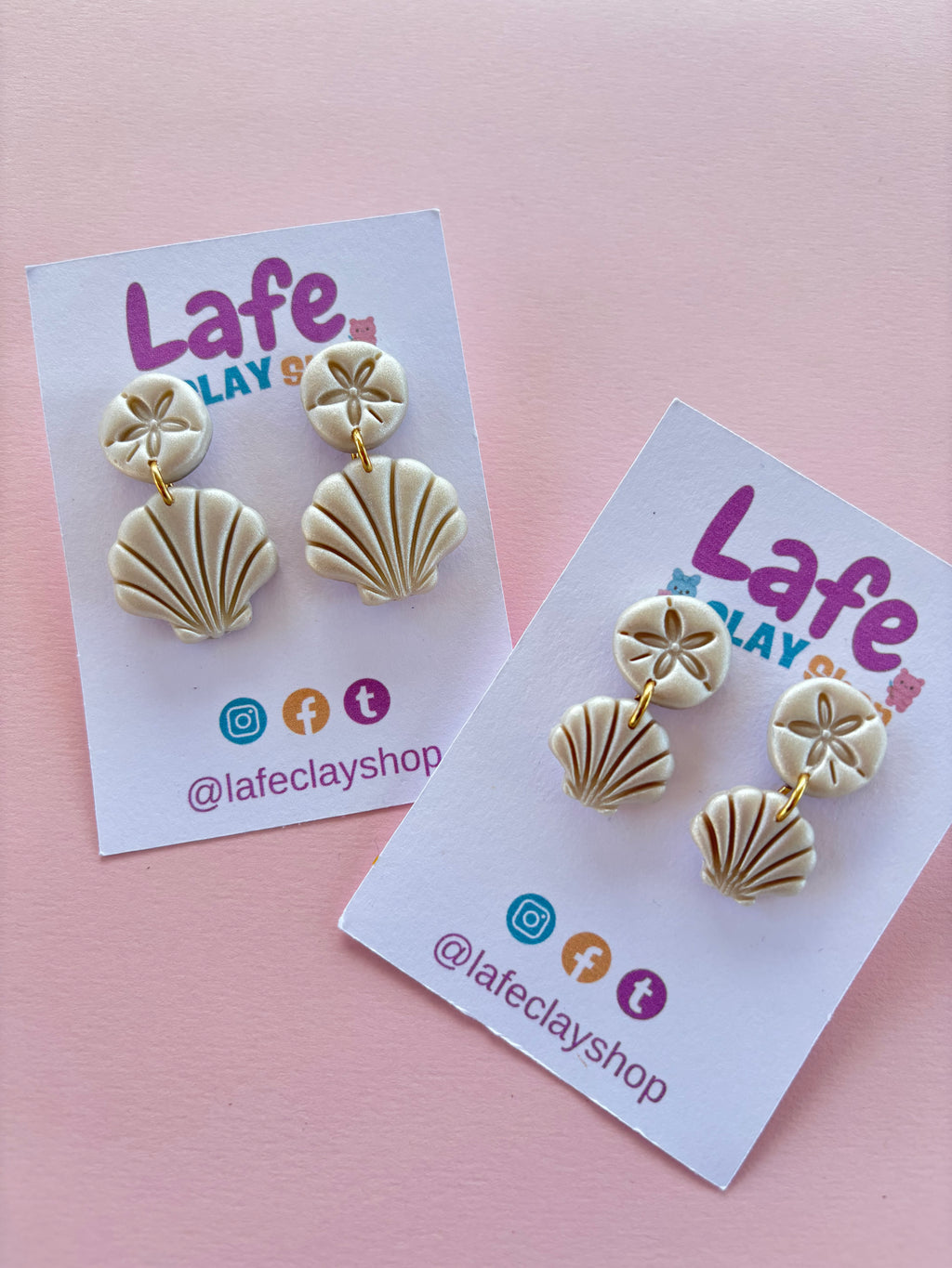 White Seashells Earrings