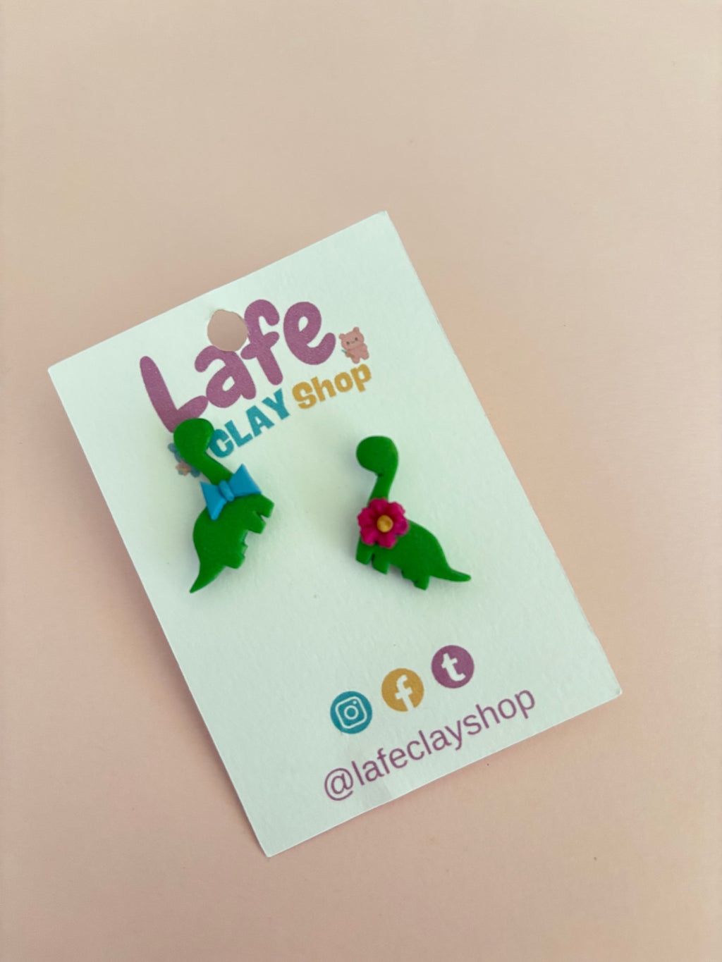 Dino Studs