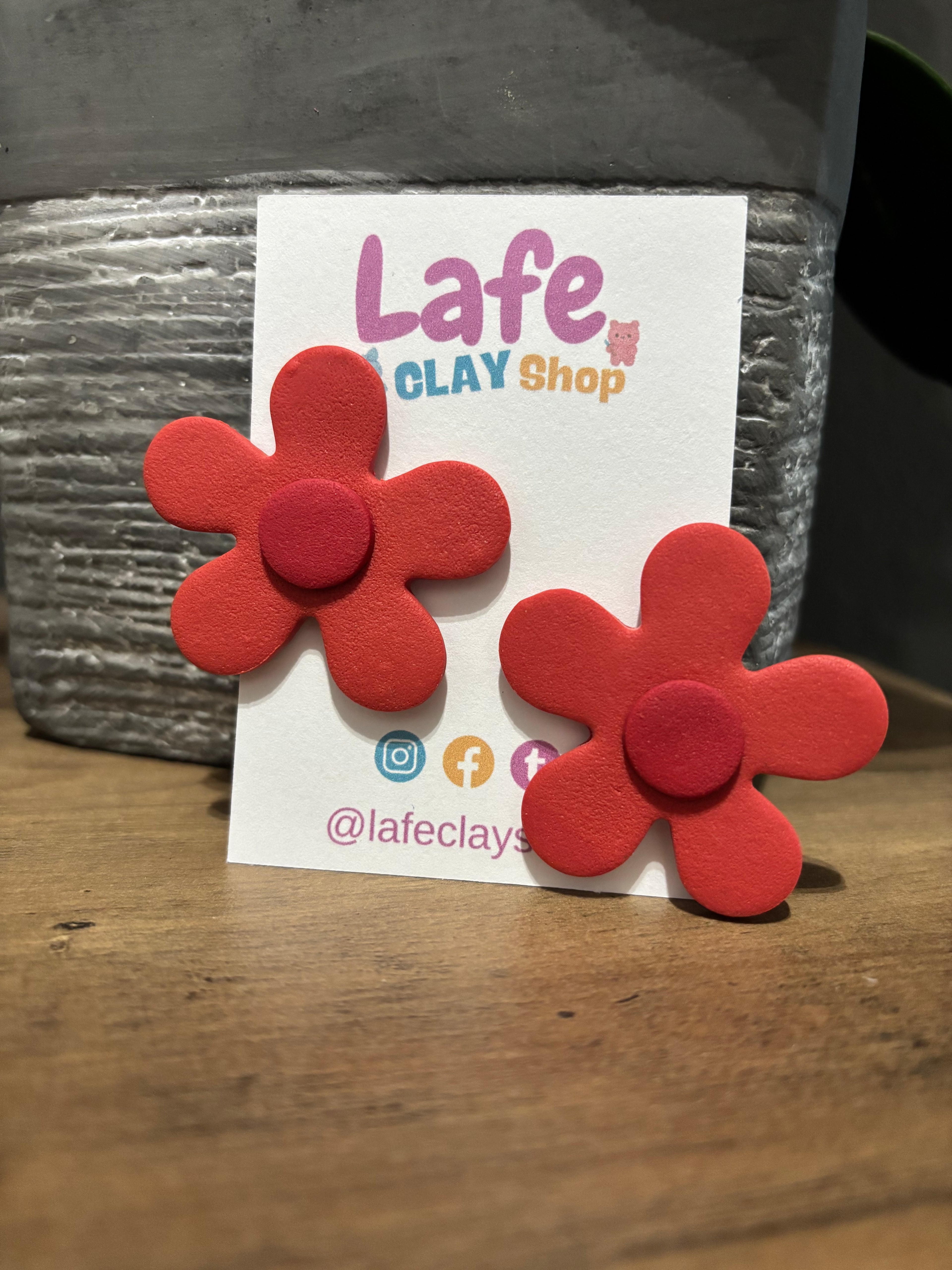 Color Bloom Studs