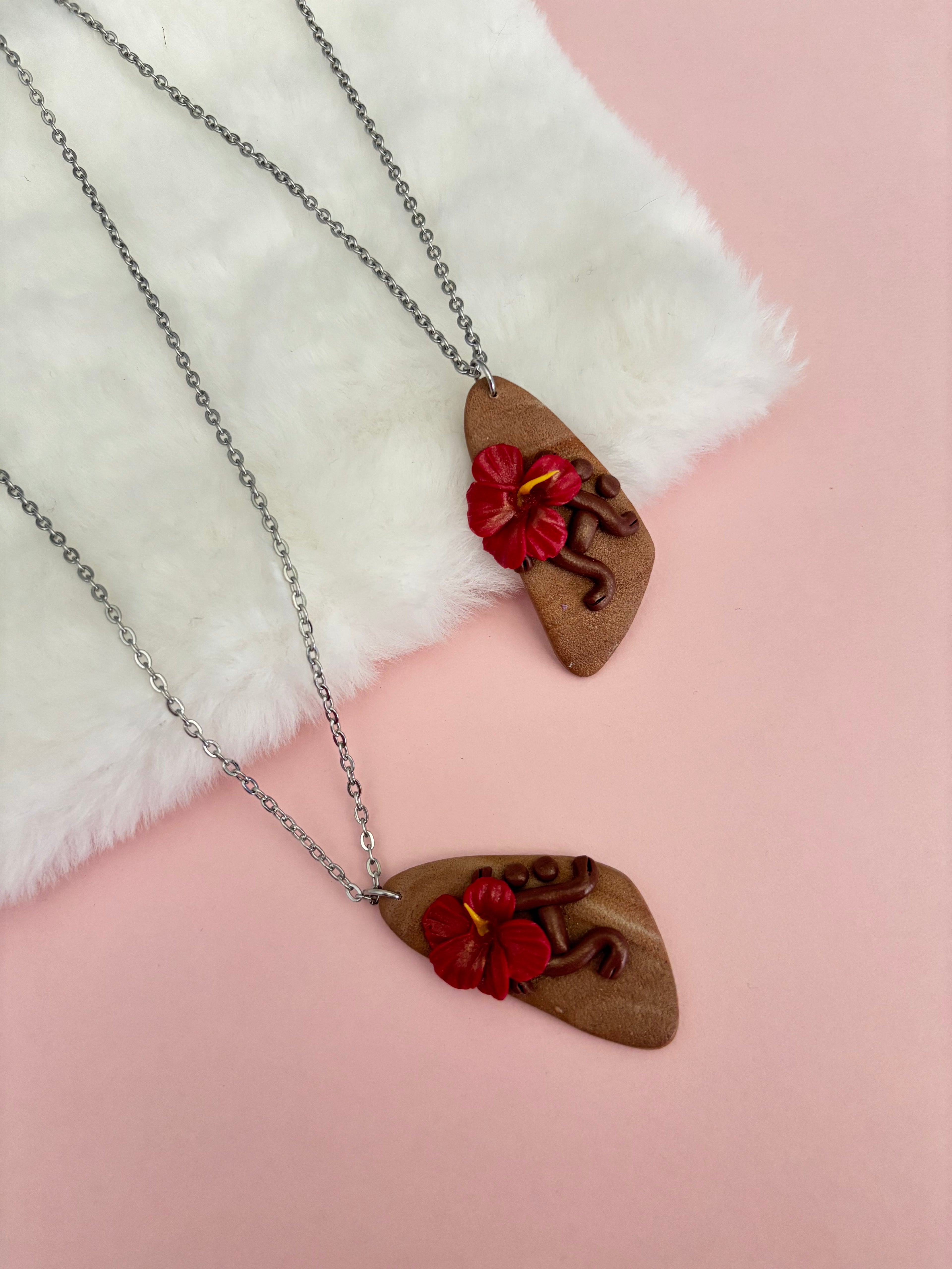 Soy de mi Isla Necklaces
