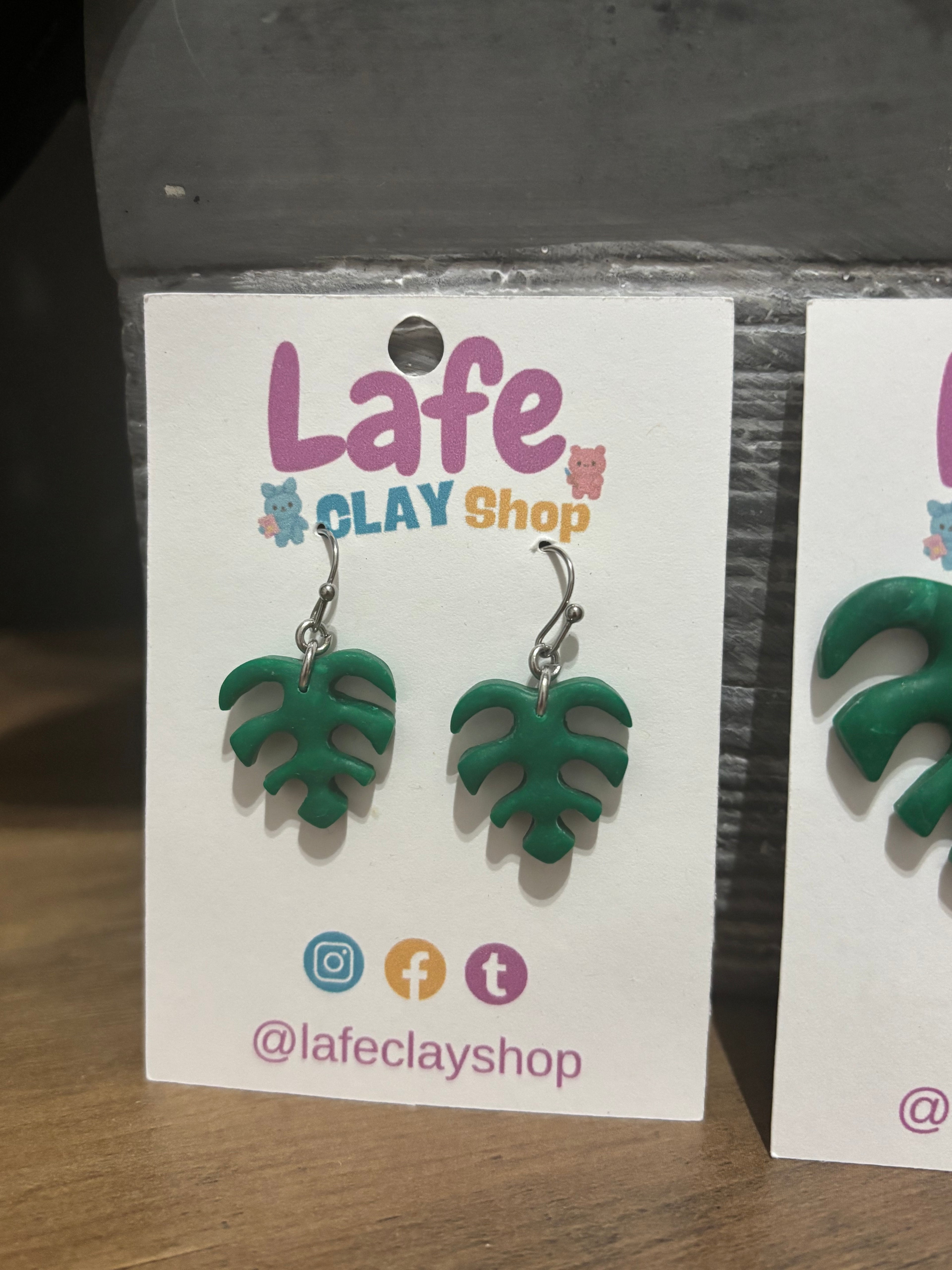 Monstera Earrings