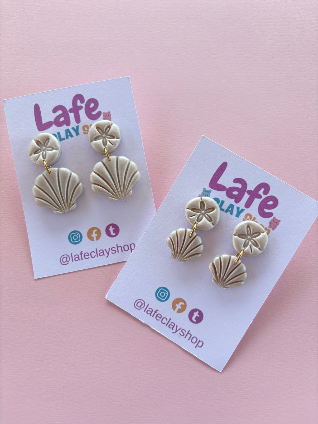 White Seashells Earrings