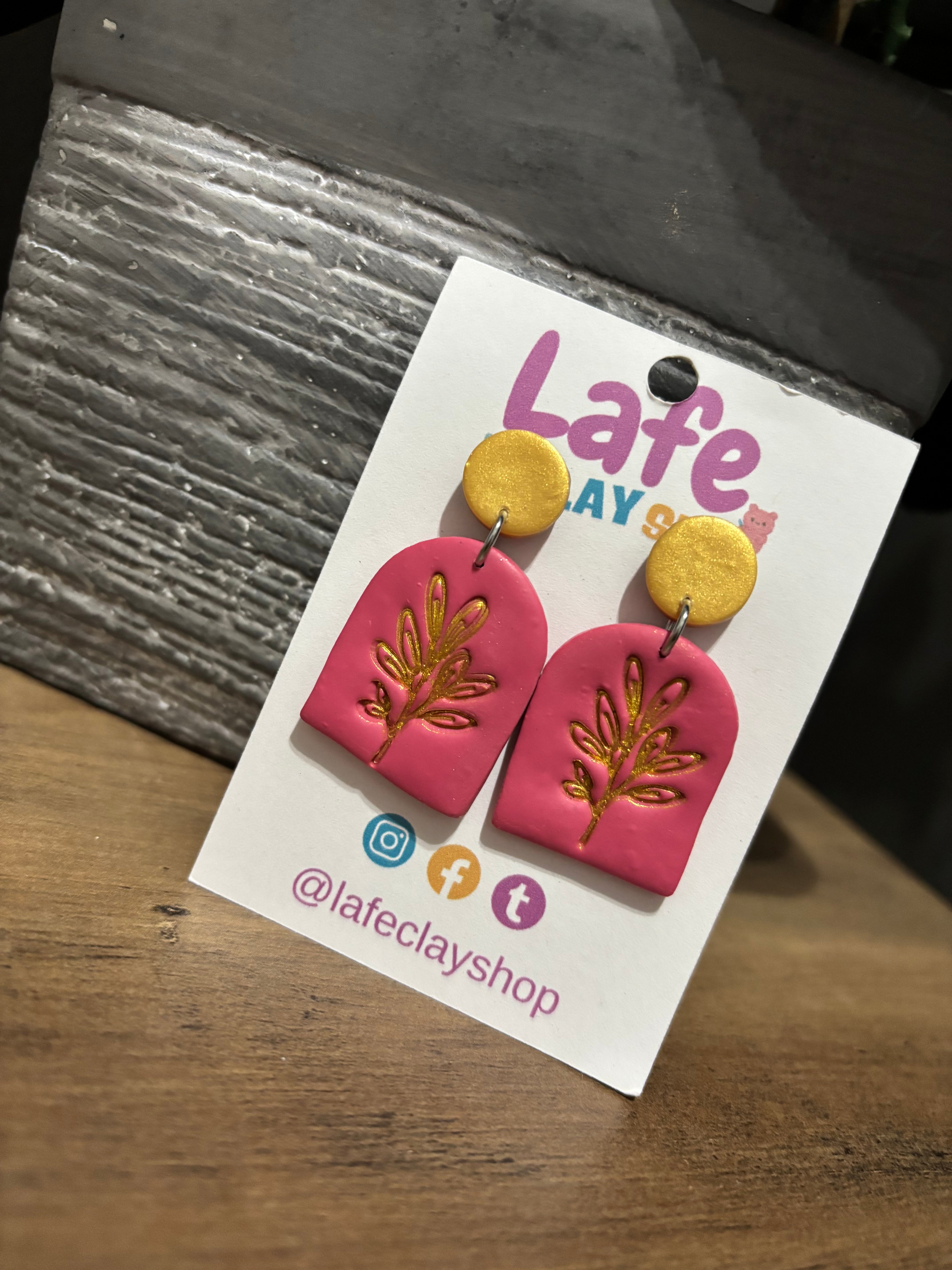 Leaves Pink Earrings